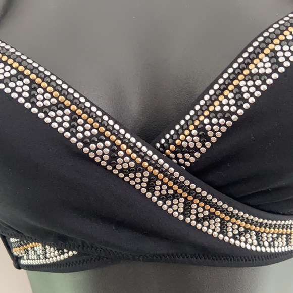 Pink Victoria’s Secret Studded Criss Cross Bikini Top XS - Picture 2 of 8